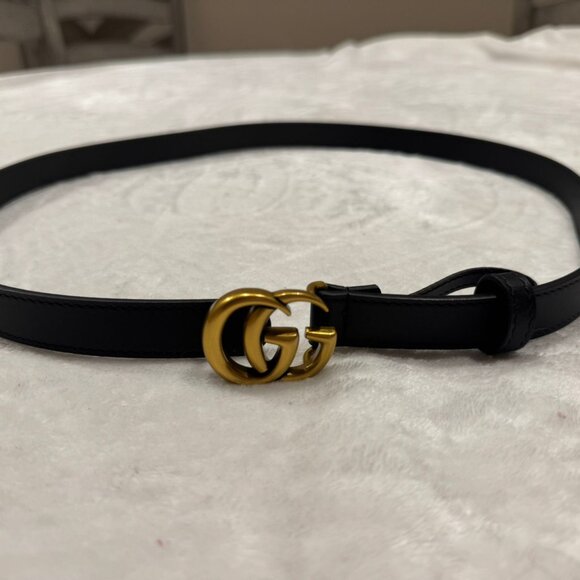 Gucci Black Leather Belt with Gold Double G Buckle - Picture 1 of 3